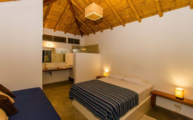 Hoja de Palma Bungalows