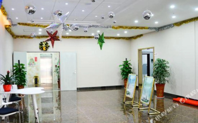 Xinminren Hotel (Shiyan People's Hospital Shop)
