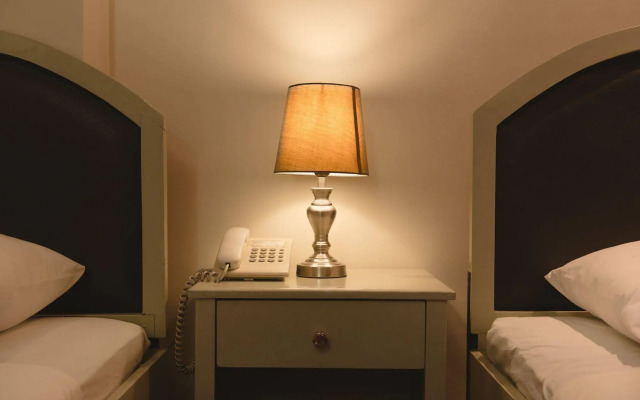 Maribago Seaview Pension and Spa