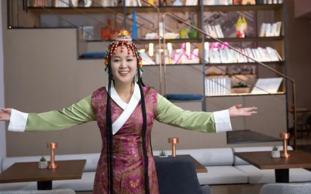 Xining Haihu New District Wanda Moments Hotel