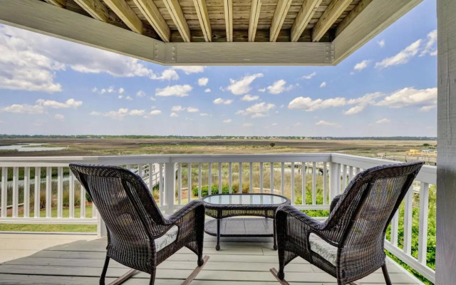 Sea Tranquility by Sea Scape Properties