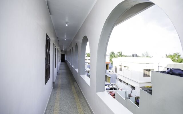 OYO 26607 Sri Subbiah Inn
