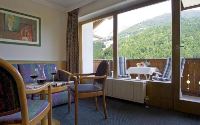 BRUNELLA Hotel & Restaurant Vandans - Montafon