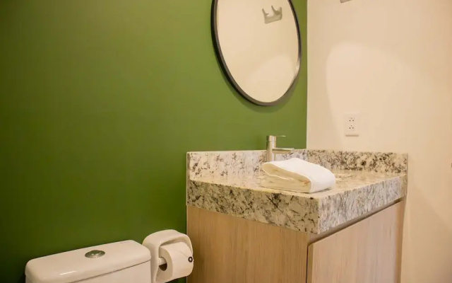 w Peaceful 1BR w/ Perfect Balcony in Miraflores
