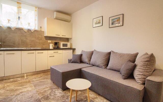 Apartment Villa Mare2 with pool, sea view and hydromassage