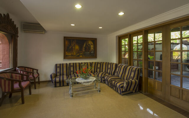 Thurizza Hotel