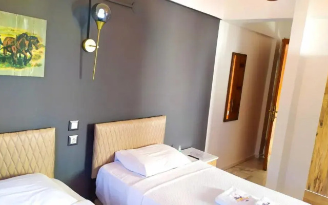 Haluk Hotel