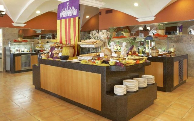 Universal Hotel Aquamarin