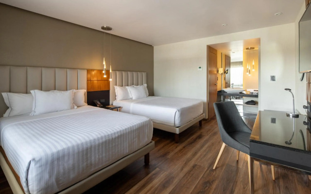 Hotel Real del Río