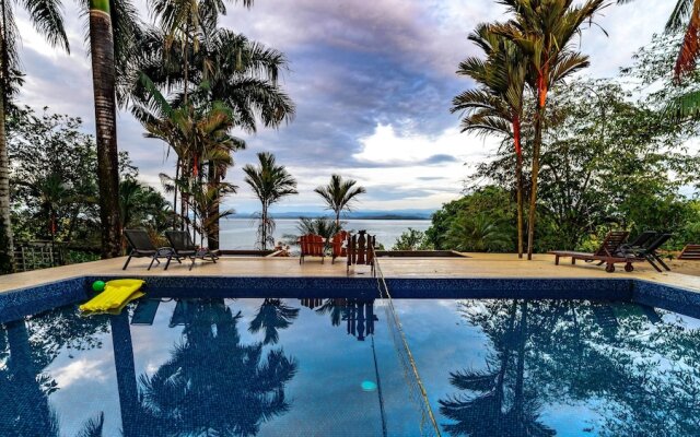 Bambuda Lodge - Hostel