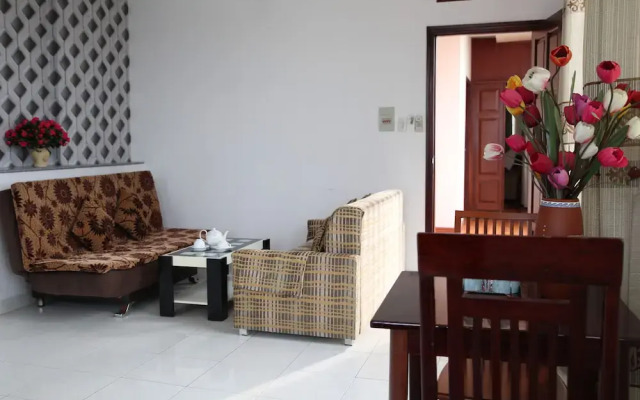 Pearl Service Apartment