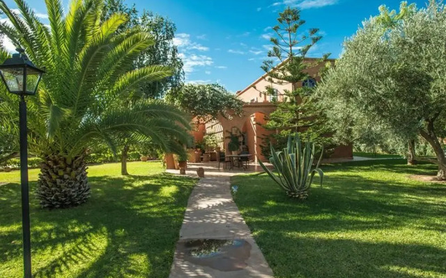 Villa les Oliviers 2 Bedrooms - A Setting of Tranquility