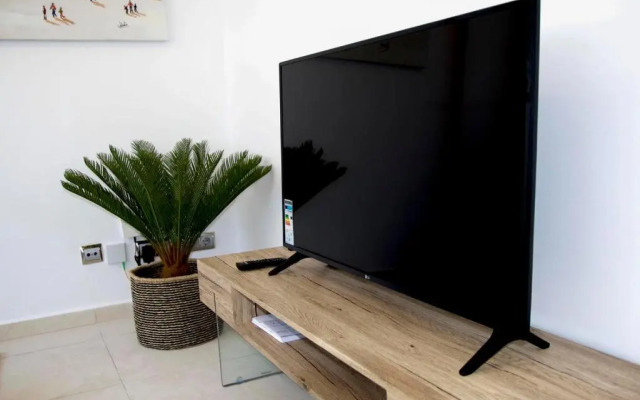 Luxury 1 Bedroom Apartment Next To The Casino