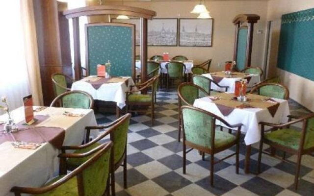 Penzion A Restaurace Šenk