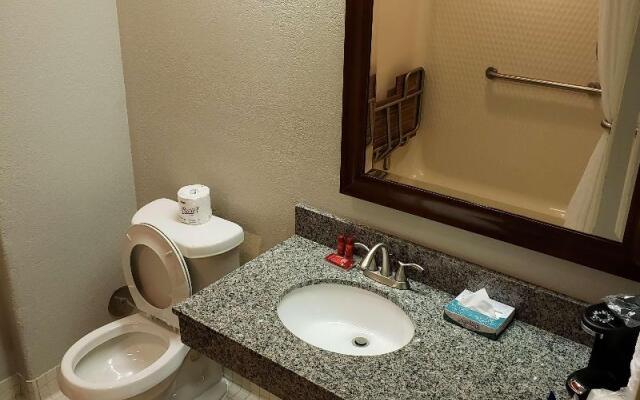 SureStay Plus Hotel by Best Western Thornton Denve