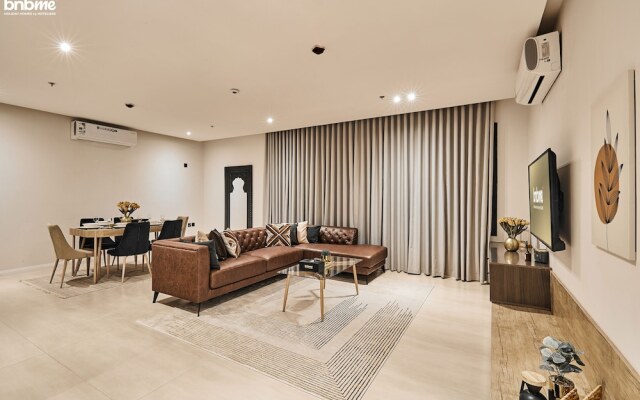 bnbmehomes-3BR nr Wonder Garden-B12