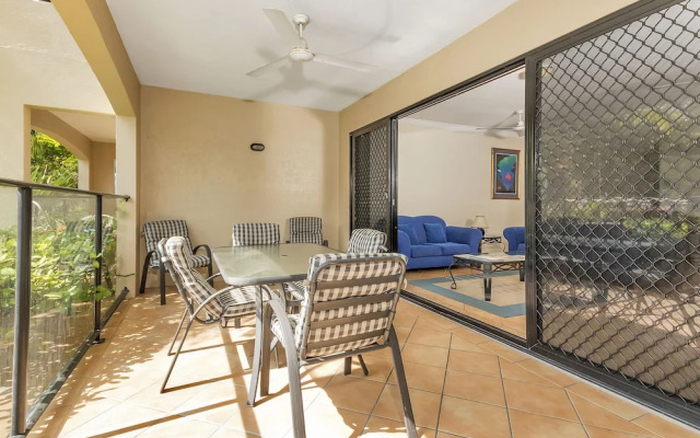 The Mediterranean Beachfront Groundfloor Apartment