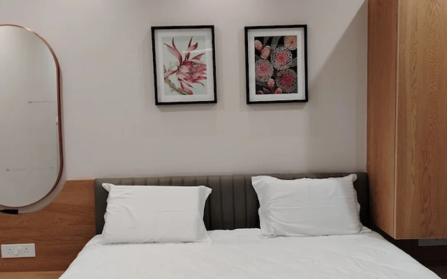 PubliQ Luxury Stays