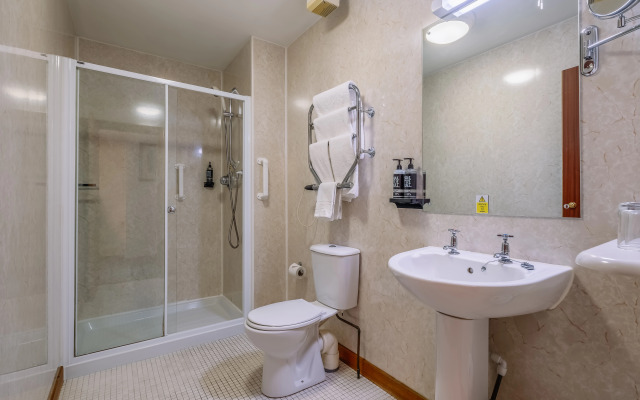 Muthu Alexandra Hotel