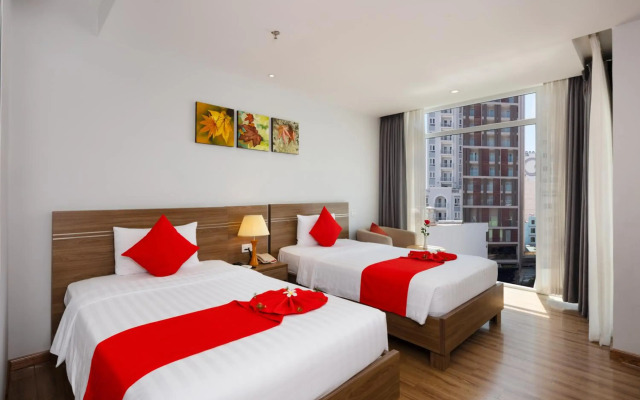 Maple Leaf Hotel & Apartment
