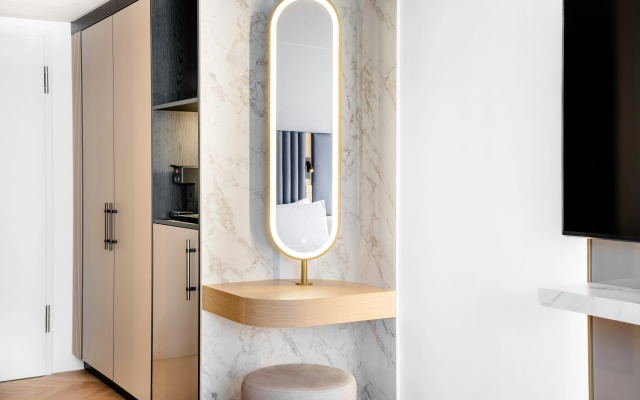 Hilton Berlin - Image 6