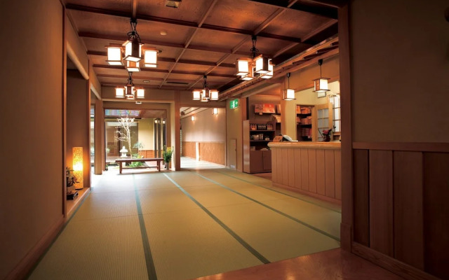 Ryokusuitei
