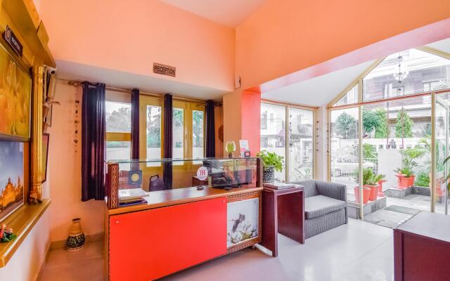 OYO 14069 Jaipur House