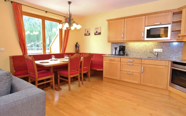 Chalet Apartment in Saalbach-hinterglemm