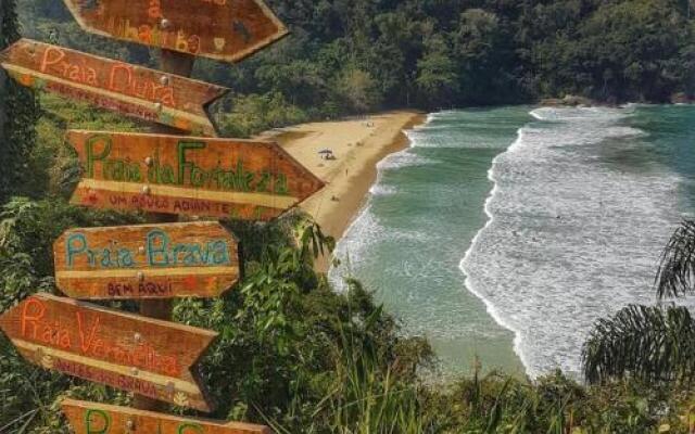 Mirante Do Pirata Suites & B&B