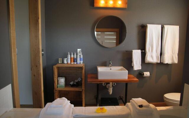 Oceanfront Inn at Discovery Coast