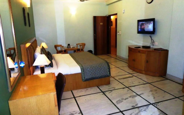 Hotel Singh Sahib