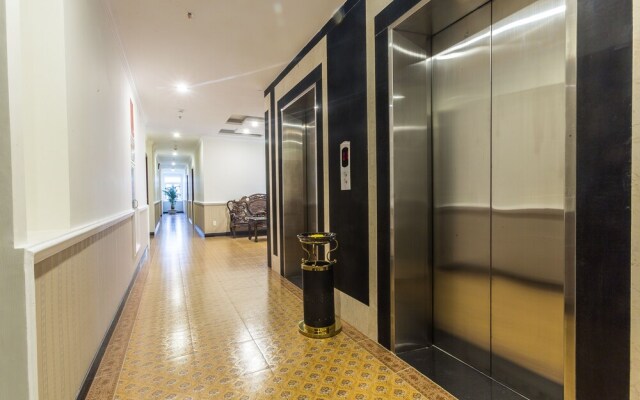Lychee Hotel