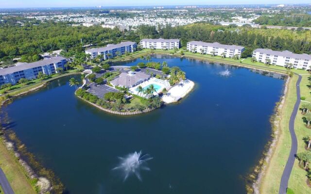 16655 Lake Circle Dr #825