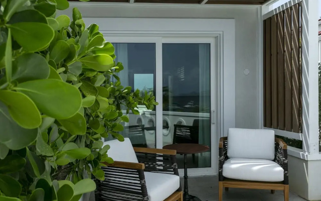 Wharfside Village Hotel
