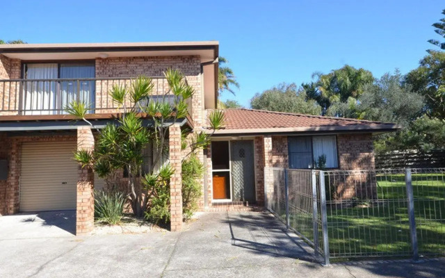 PISCES 2 of 5 Hope Cl Dunbogan