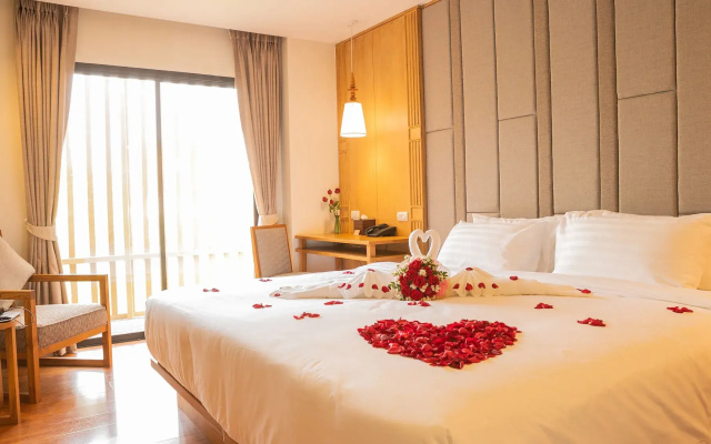Lanna Thaphae Hotel