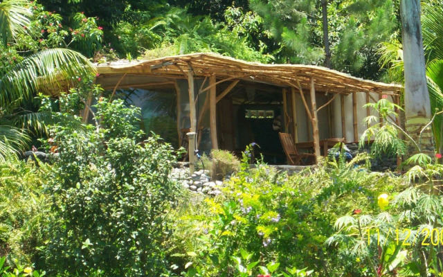 Vanira Lodge