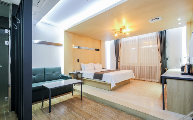 Suncheon Hotel Daily