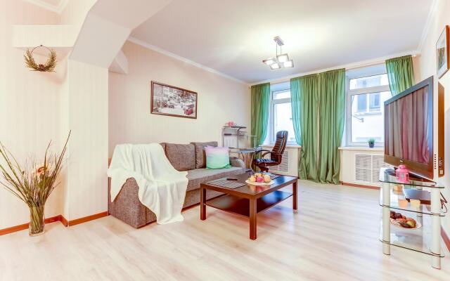 Веста на Фонтанке