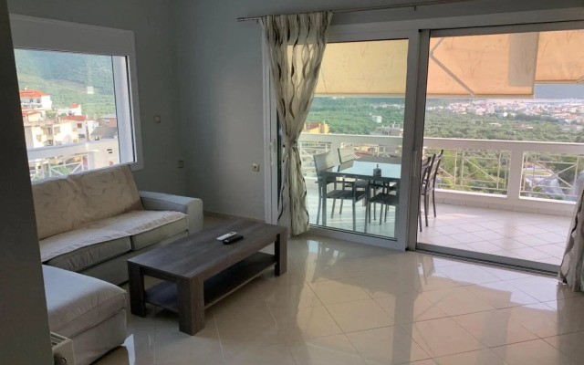 Τhe Sunny Apartments