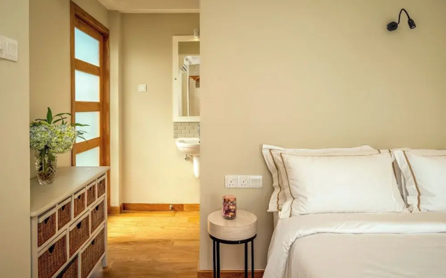 Colombo Villa Collection