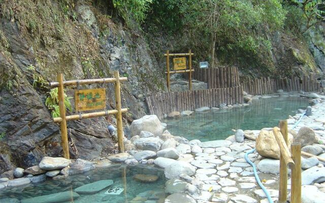 Longsheng Holiday Resort
