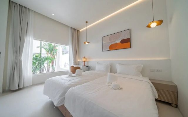 Pool villa with slide karaoke kitchen