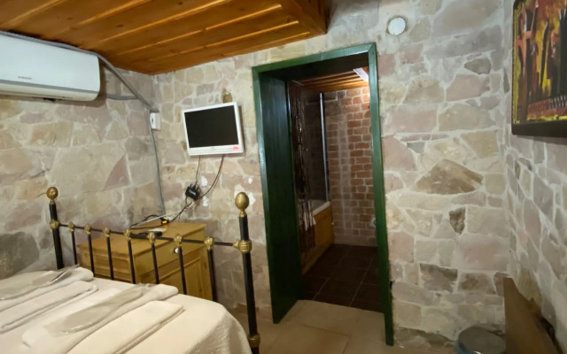 Cunda Zehra Teyzenin Evi