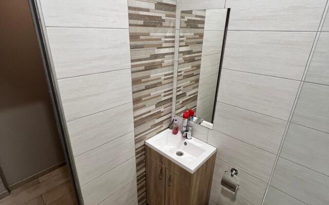 За околицей