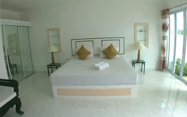 Wirason 2-Bedroom Pool Villa