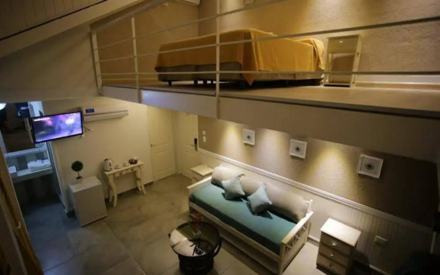 Club House Hotel