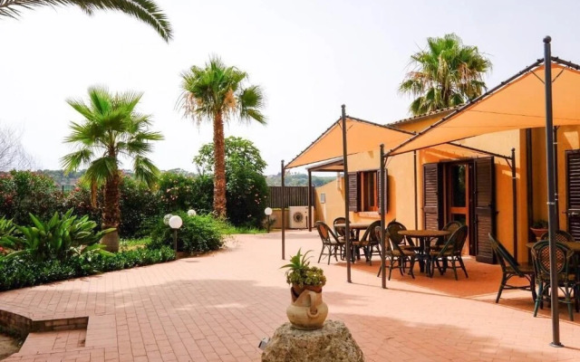 Emporium Guest House