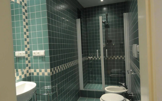 PVH Charming Flats Odboru