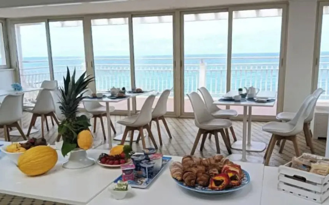 Hotel Club Perla